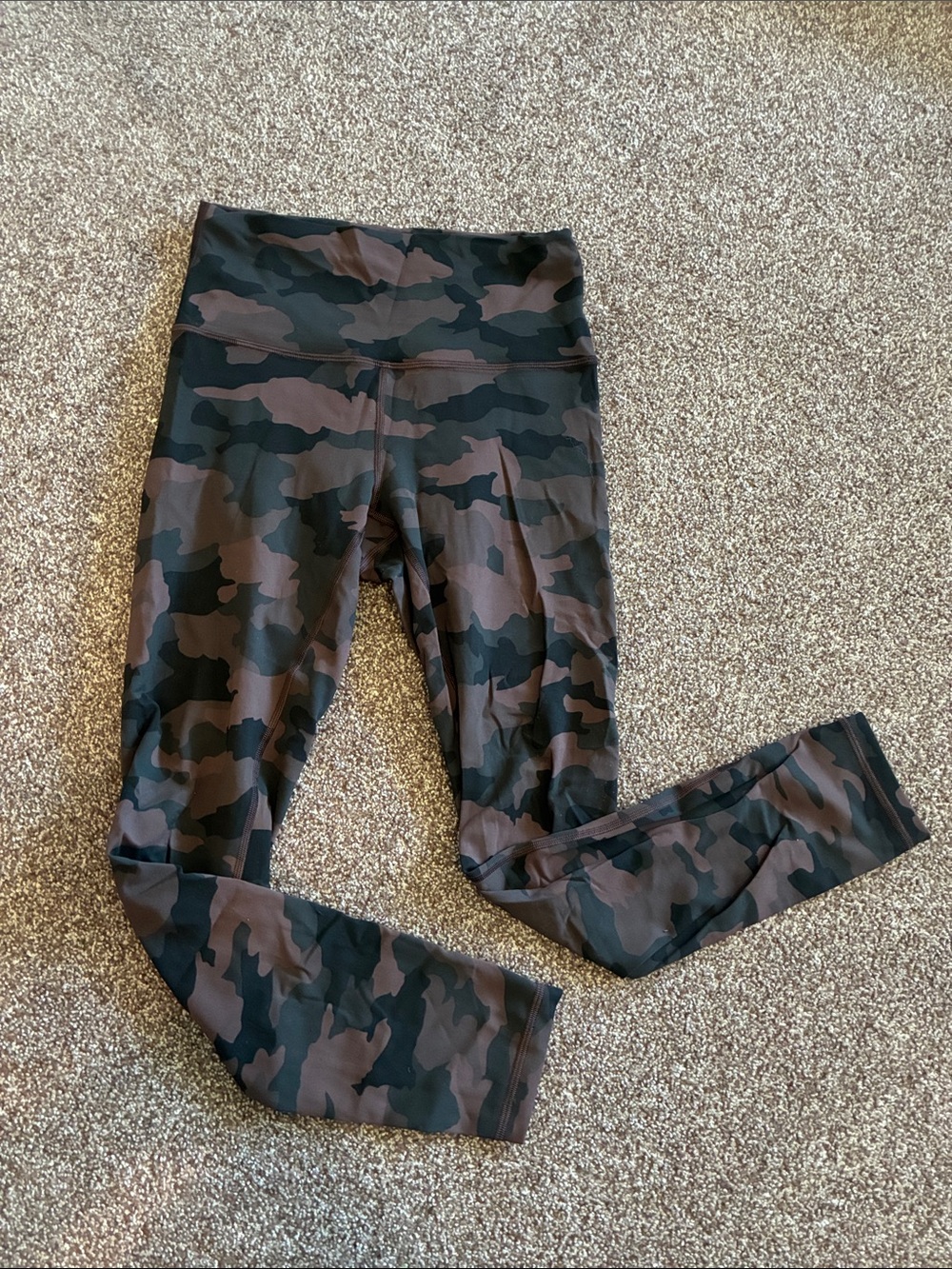 Lululemon Wunder Train Camo Leggings size 6